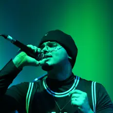 收听 Xae DC、观看音乐视频、阅读小传、查看巡演日期等 ！