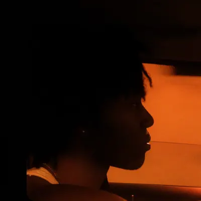 Listen to de8hawn, watch music videos, read bio, see tour dates & more!