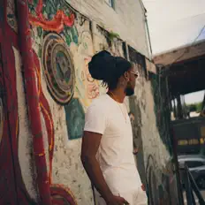 Écoutez Kah J, regardez des vidéoclips, lisez la biographie, consultez les dates de tournée et plus encore !