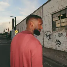 Devin Mastin सुनें, म्यूज़िक वीडियो देखें, बायो पढ़ें, दौरे की तारीखें और बहुत कुछ देखें!