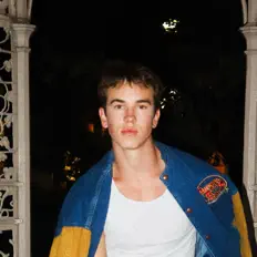 Luister naar Gage Dancin, bekijk muziekvideo's, lees de bio, bekijk de tourdata, en meer!