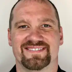 Ouça Wes Martin, assista a videoclipes, leia a biografia, veja as datas das turnês e mais!