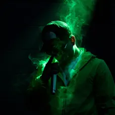 Dengarkan ROBB, tonton video musik, baca bio, lihat tanggal tur & lainnya!