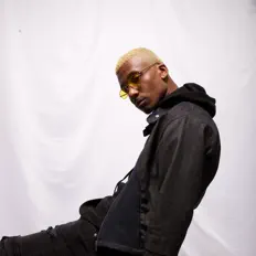 Jeune JR을(를) 듣고, 뮤직 비디오를 보고, 약력을 읽고, 투어 일정 등을 확인하세요!