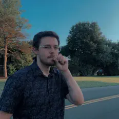 Saint Swiss सुनें, म्यूज़िक वीडियो देखें, बायो पढ़ें, दौरे की तारीखें और बहुत कुछ देखें!