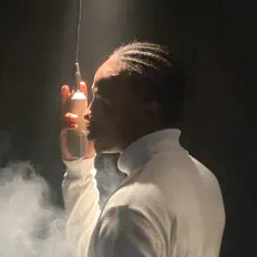 TWill Twiz을(를) 듣고, 뮤직 비디오를 보고, 약력을 읽고, 투어 일정 등을 확인하세요!