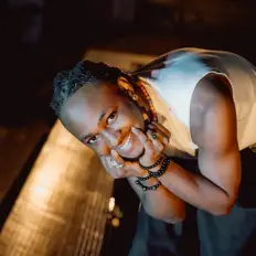 Listen to Yange, watch music videos, read bio, see tour dates & more!