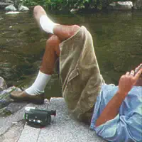 Ouve undefined, vê vídeos de música, lê a biografia, vê as datas da digressão e muito mais!