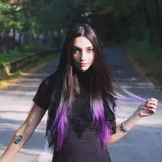 Ακούστε περιεχόμενο από Musa, παρακολουθήστε μουσικά βίντεο, διαβάστε το βιογραφικό, δείτε ημερομηνίες περιοδείας, και πολλά ακόμη!