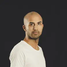 Poslechněte si interpreta Casnik, sledujte hudební videa, přečtěte si životopis, podívejte se na data turné a další informace.