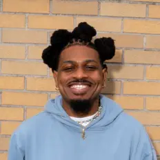 Jai Musiqを聴いたり、ミュージックビデオを鑑賞したり、経歴やツアー日程などを確認したりしましょう！