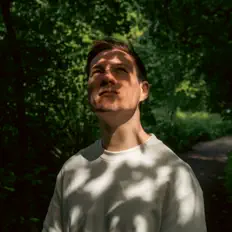 Listen to Guy Didden, watch music videos, read bio, see tour dates & more!