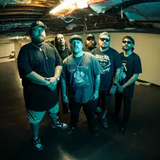 收听 These Streets、观看音乐视频、阅读小传、查看巡演日期等 ！