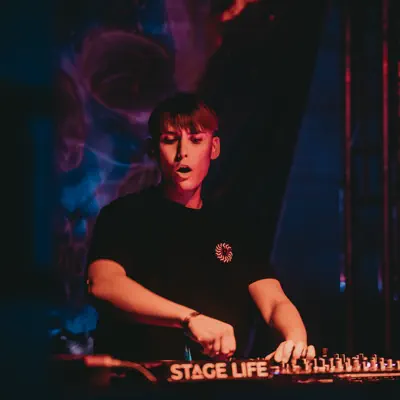 Listen to Nico Böhme, watch music videos, read bio, see tour dates & more!