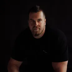 Dengarkan Hardstyle Mafia, tonton video musik, baca bio, lihat tanggal tur & lainnya!