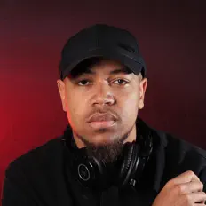 Ouve Gron, vê vídeos de música, lê a biografia, vê as datas da digressão e muito mais!