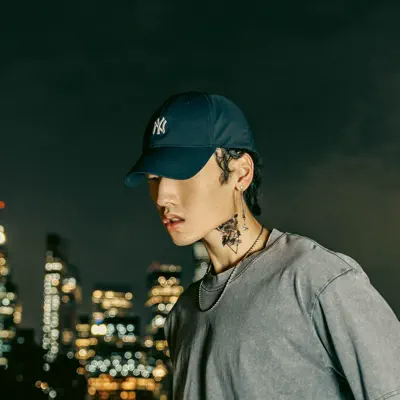 Listen to Soren Kim, watch music videos, read bio, see tour dates & more!