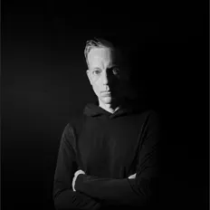 Adam Schock을(를) 듣고, 뮤직 비디오를 보고, 약력을 읽고, 투어 일정 등을 확인하세요!