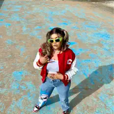 Dengarkan Givtti, tonton video musik, baca bio, lihat tanggal tur & lainnya!