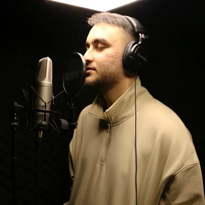 Listen to Selim Üçer, watch music videos, read bio, see tour dates & more!