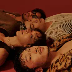 Ascolta Charming Way, guarda video musicali, leggi la biografia, vedi le date del tour & altro!