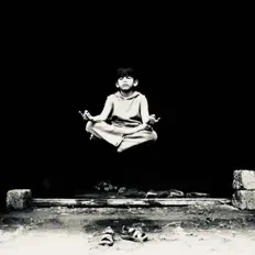 Poslechněte si interpreta Karim Zomar, sledujte hudební videa, přečtěte si životopis, podívejte se na data turné a další informace.