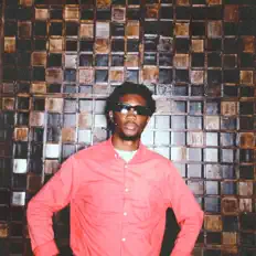 Luister naar Ojurere, bekijk muziekvideo's, lees de bio, bekijk de tourdata, en meer!