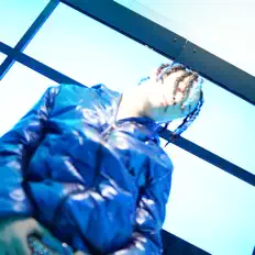 Dengarkan Clow Boy, tonton video musik, baca bio, lihat tanggal tur & lainnya!