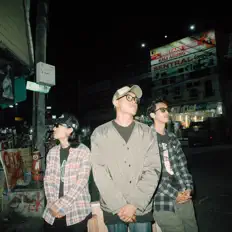 Ouça THX FOR NOTHING, assista a videoclipes, leia a biografia, veja as datas das turnês e mais!