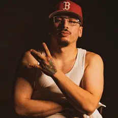 Lyrical-G सुनें, म्यूज़िक वीडियो देखें, बायो पढ़ें, दौरे की तारीखें और बहुत कुछ देखें!