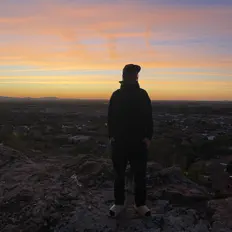 Listen to Brise, watch music videos, read bio, see tour dates & more!