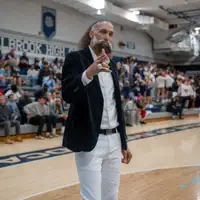 Posłuchaj wykonawcy undefined, obejrzyj teledyski, przeczytaj biografię, zobacz daty tras koncertowych i nie tylko!