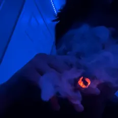 Ascolta $inless, guarda video musicali, leggi la biografia, vedi le date del tour & altro!