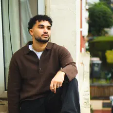 收听 Jodré、观看音乐视频、阅读小传、查看巡演日期等 ！