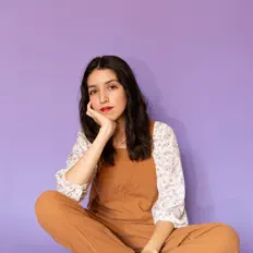 Ouça Renata Tapia, assista a videoclipes, leia a biografia, veja as datas das turnês e mais!