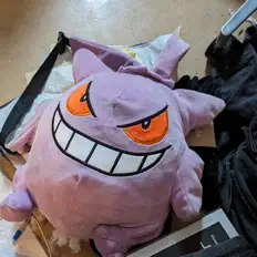 ΦΦ96を聴いたり、ミュージックビデオを鑑賞したり、経歴やツアー日程などを確認したりしましょう！