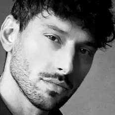 Ascolta Kenan Kasap, guarda video musicali, leggi la biografia, vedi le date del tour & altro!