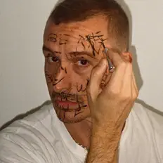 Be My Wife을(를) 듣고, 뮤직 비디오를 보고, 약력을 읽고, 투어 일정 등을 확인하세요!