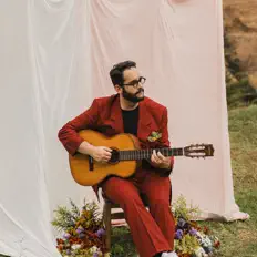 Listen to El Otro Polo, watch music videos, read bio, see tour dates & more!