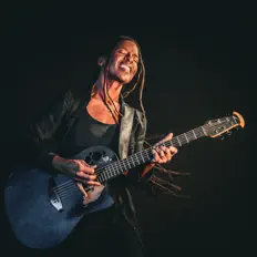 Judy Baileyを聴いたり、ミュージックビデオを鑑賞したり、経歴やツアー日程などを確認したりしましょう！