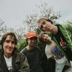 Listen to Easy Honey, watch music videos, read bio, see tour dates & more!