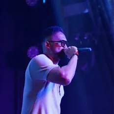 Listen to Mr. André Cruz, watch music videos, read bio, see tour dates & more!