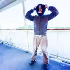 Listen to gatorwithaK, watch music videos, read bio, see tour dates & more!