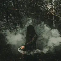 Escucha a undefined, mira videos musicales, lee su biografía, consulta las fechas de las gira y más.