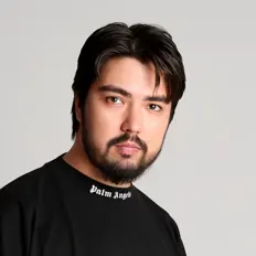 Misha Lovsky dinle, müzik videolarını izle, biyografisini oku, tur tarihlerini ve daha fazlasını gör!