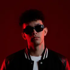 收听 KA2SH、观看音乐视频、阅读小传、查看巡演日期等 ！