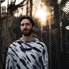 Hookline: песни, клипы, биография, даты выступлений и многое другое.