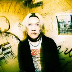 收听 open the lid、观看音乐视频、阅读小传、查看巡演日期等 ！