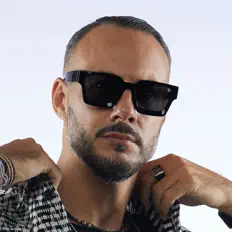 Listen to Sisko Electrofanatik, watch music videos, read bio, see tour dates & more!