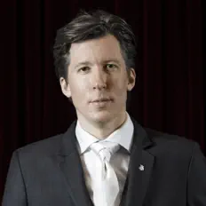 Escucha a Caelus, mira videos musicales, lee su biografía, consulta las fechas de las gira y más.